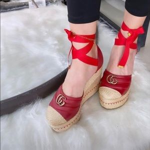 Beautiful red platform women shoes